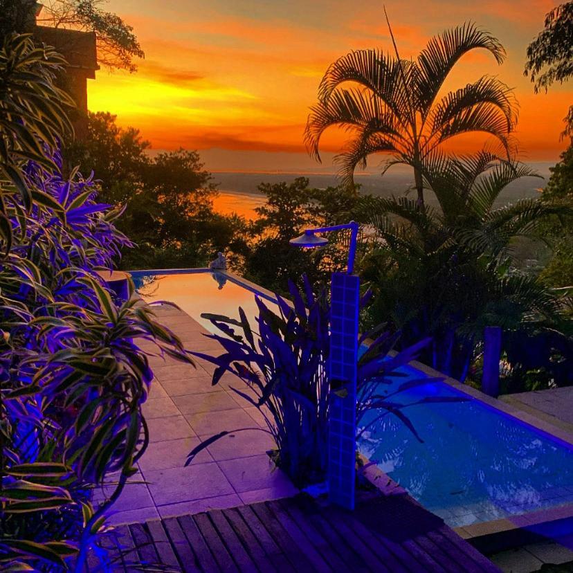 Hostal Banana Leaf Eco *